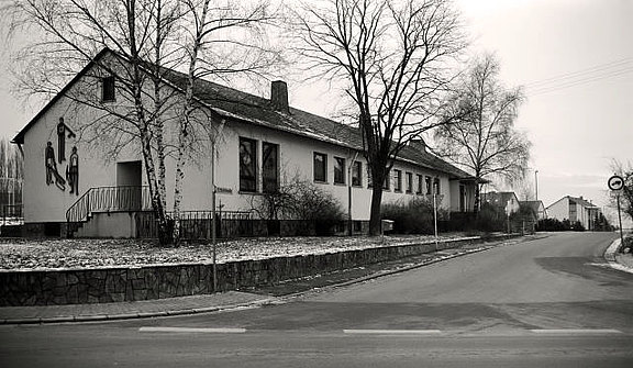 Volksschule_1985.jpg 